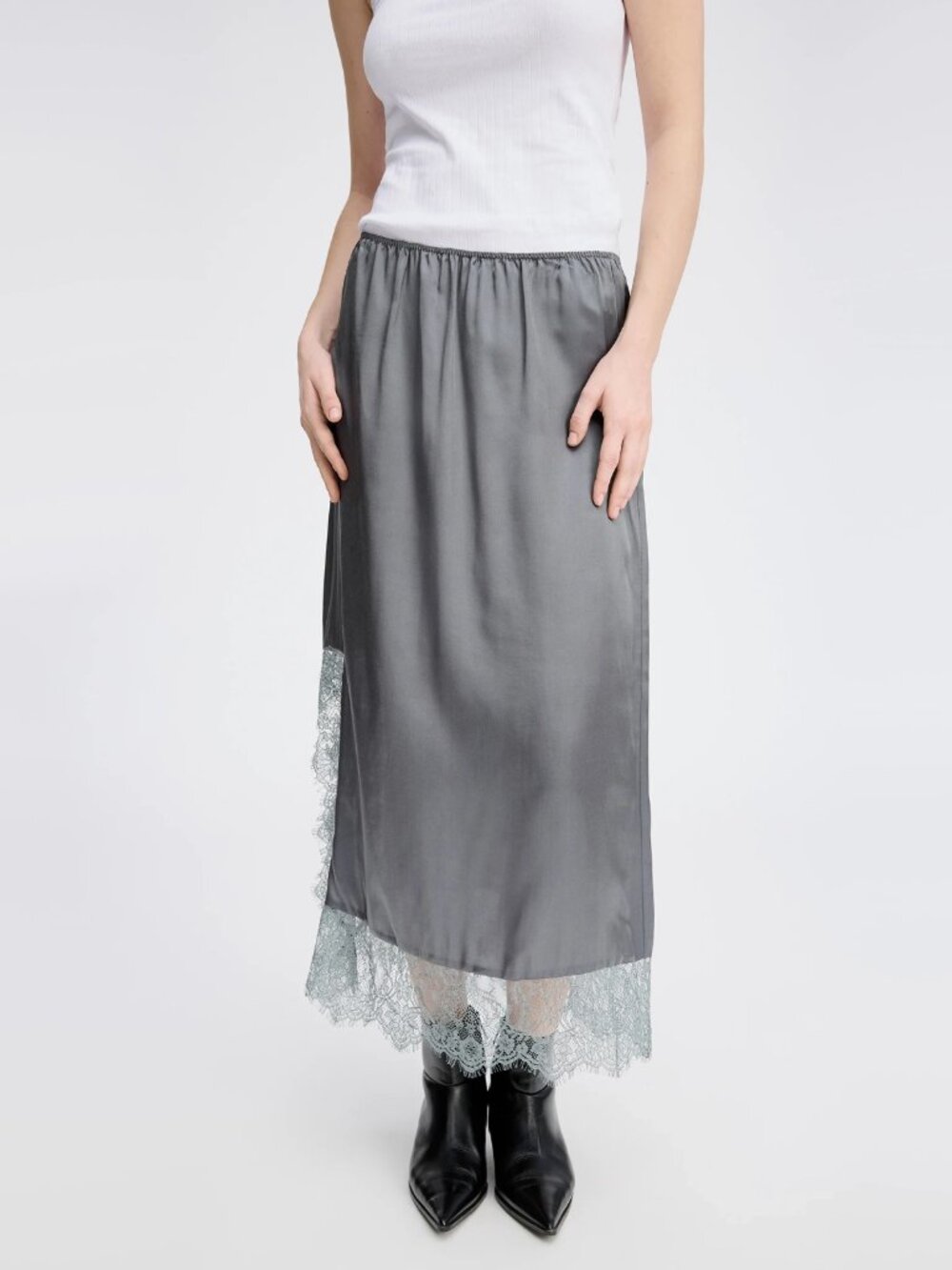 Munthe "Ravin" Slip Skirt w Lace in Grey, size 34. Fits like US 2/4 - Picture 11 of 12